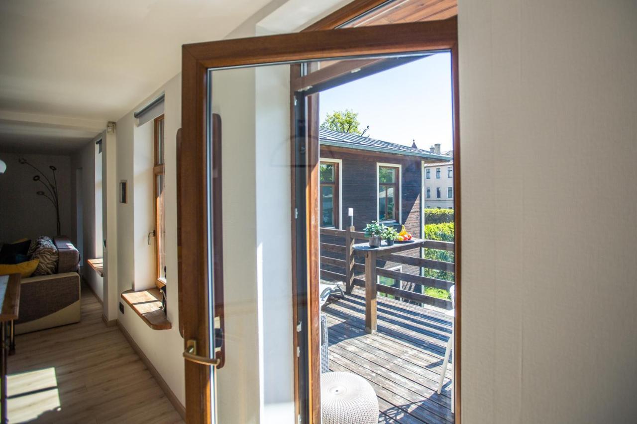 ריגה Wooden House Near City Center מראה חיצוני תמונה