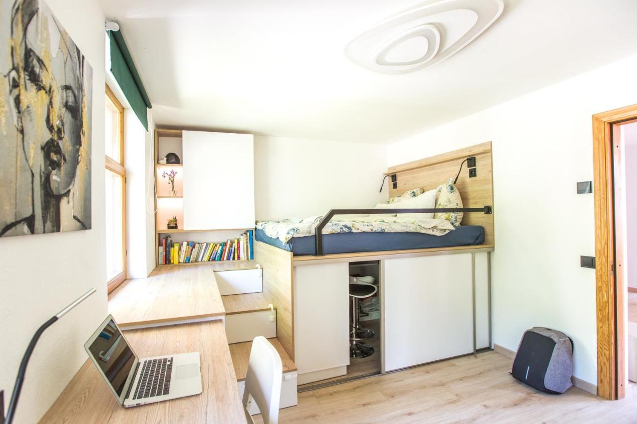 ריגה Wooden House Near City Center מראה חיצוני תמונה